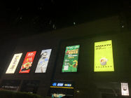 Hierro del tablero de publicidad del centro comercial LED del estadio P10 y material del gabinete del acero