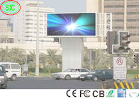 El triángulo correcto al aire libre impermeable a todo color al aire libre del alto brillo P10 RGB llevó la pared video del gabinete de exhibición con CB del CE