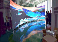 Pantalla de visualización llevada curvada al aire libre interior video llevada de alta calidad de la pared P3.91 de China para la tienda/Supermaket