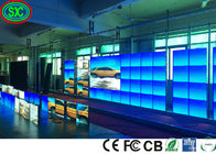 Pantalla LED interior Rgb SMD2020 a todo color 1R1G1B de la etapa de IP34 1100cd/Sqm