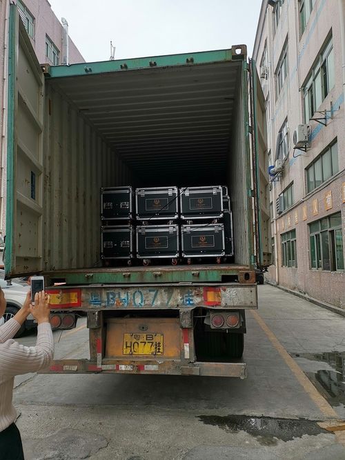 Últimas noticias de la empresa sobre Pedido grande de la caja curvada al aire libre cuadrada p4.81 500*500m m de Qatar 130