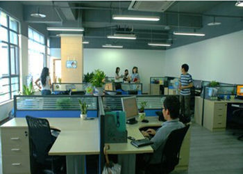 Unidad de visualización LED a todo color exterior comercial P20 10000cd Brillo de la pantalla LED a todo color interior