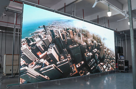 Pantalla LED para interiores P3, 1000 cd/m² a todo color
