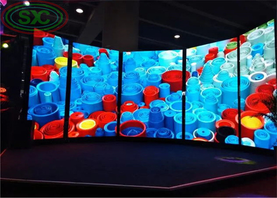 Una pantalla LED interior inimaginable construye un mundo colorido para alquilar usando