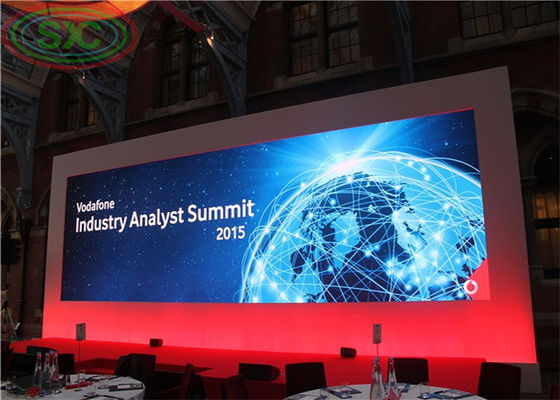 Display LED de alquiler P2.5 P3 P4 P5 P6 Pantalla 64x32 puntos Resolución del módulo y 128x128 puntos Resolución del gabinete