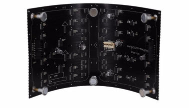P4 SMD LED Modulo de LED flexible de pantalla de LED suave densidad de píxeles 62500 puntos / m2 SMD pantalla LED al aire libre pantalla de video LED