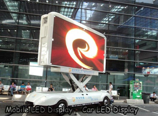 Buen precio P4 la densidad de exhibición al aire libre de la muestra del coche LED 62500, alto brillo de SMD llevó prenda impermeable de la pantalla en línea