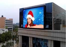 Pantalla LED a todo color para exteriores a prueba de agua Panel de video de camión de publicidad de cartelería móvil