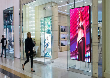Mantenimiento de la parte delantera de color completo LED Digital Signage Signage 10mm Pixel Pitch Cabinet de hierro