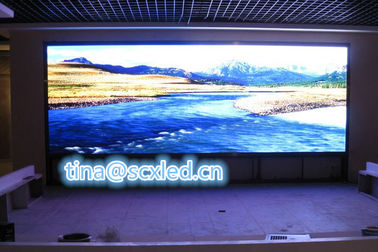 China Panel de pared de video LED a todo color P2.5 HD Alquiler de escenarios pantalla de pared LED interior