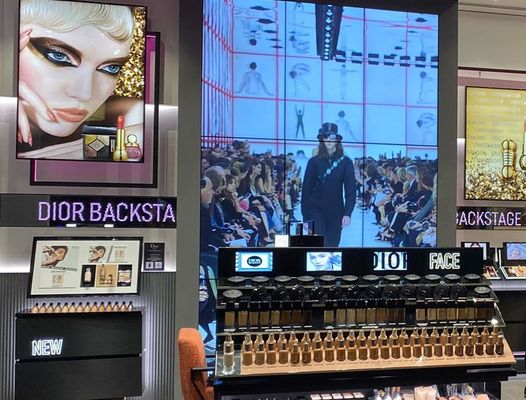 P3.91 Pantalla de LED transparente 100000h Duración de vida 1920-3840Hz