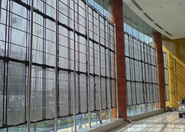 Centro comercial Moda de color completo P3.91-7.82 Pantalla de cortina de vidrio de pantalla LED transparente