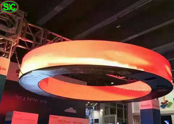 La pantalla llevada flexible P10 en alquiler llevó la pantalla flexible de la cortina de la malla al aire libre