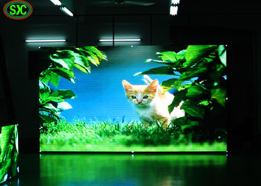 Display LED de alquiler 1/32 escaneo HD 128 * 64 Resolución en interiores para centros comerciales