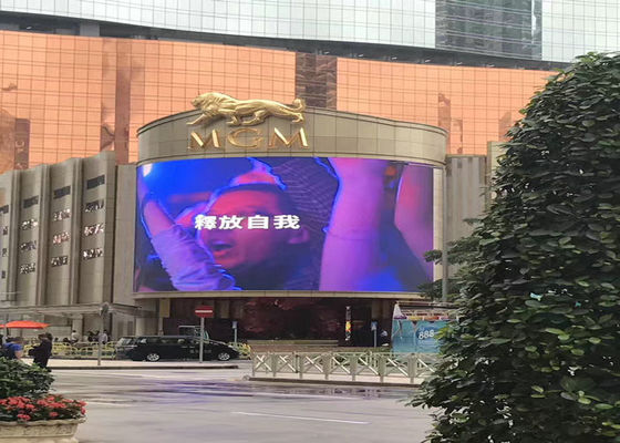 Buen precio P6 Pantalla de publicidad LED exterior a todo color, 27777/m2, tamaño del módulo 192x192mm en línea