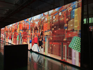 Display LED de color completo P20 para exteriores impermeable para publicidad Embalaje de caja de aviación
