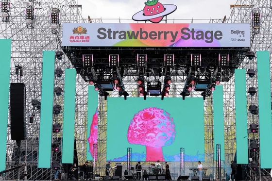 Panel de visualización LED de alquiler de alta definición 5000 Brillo Flexible Display de publicidad comercial