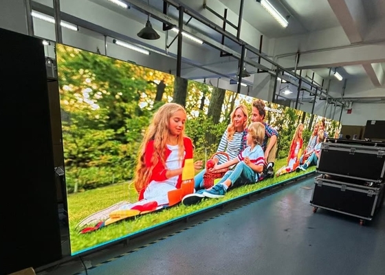 Display LED de alquiler en interiores para conciertos
