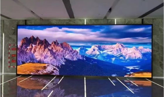 COB P2.5Cabina de aluminio fundido a presión con pantalla LED suspendida 40000 puntos/m2