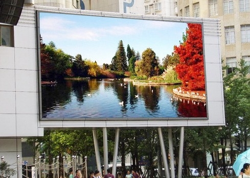 Alquiler / Instalación fija de aluminio fundido a presión P5 HD 960 * 960mm LED Gran pantalla para anuncios de fotos y videos