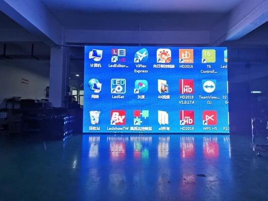 Buen precio Panel de pantalla LED de color completo de alto brillo P2 640x640mm de alquiler pantalla de publicidad LED interior para iglesias en línea