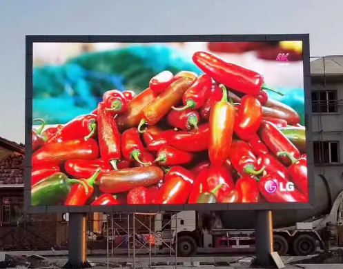 120° / 60° Ángulo de visión Panfletos LED con frecuencia de actualización 3840HZ Parámetro de señalización publicitaria LED