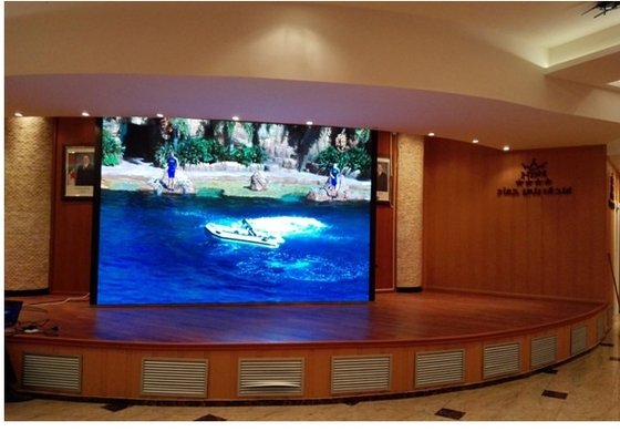 Pantallas LED de alquiler comercial en la calle para exteriores SMD P5/P6/P8 Pantalla LED a todo color