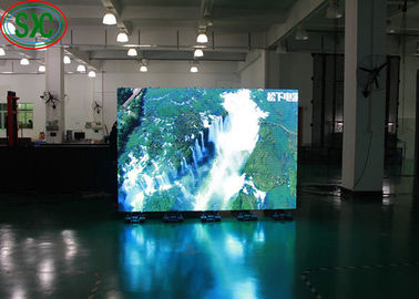 P6 Pantalla de aluminio fundido a presión de color LED para interiores para centros comerciales / aeropuertos, 384mmx192mm