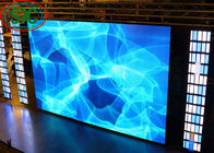 El smd 3 de la cartelera de Digitaces LED del alto brillo en 1 llevó la exhibición llevada ejecución interior de la pantalla P5mm para la retransmisión en directo