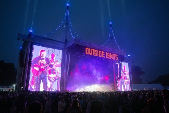 Display LED de aluminio fundido para alquiler al aire libre P8 Gran escenario HD para conciertos