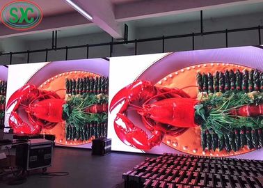 Pantalla de aluminio de fundición a presión P4LED para interiores Pantalla LED suspendida de 512 mm X512 mm Caja