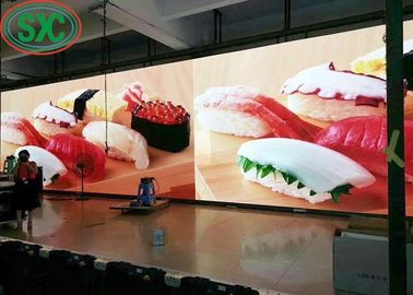 Pantalla LED de escenario a todo color para interiores SMD2121 P5 Pantalla LED de evento de caja de acero