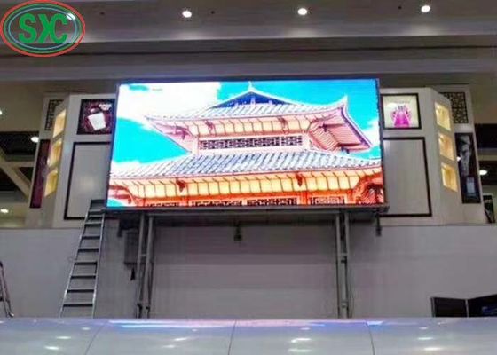 Buen precio La alta cartelera llevada al aire libre a todo color de la definición P5 con el tablero grande del PWB 320mm*160m m llevó el tablero del indicador digital en línea