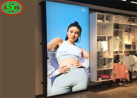 Interior P2.5 Espejo a todo color LED Poster Display Control inteligente inalámbrico USB 4G