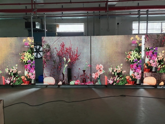 Instalación fija al aire libre de la exhibición SMD LED de los liendres a todo color de la pantalla P10 5500