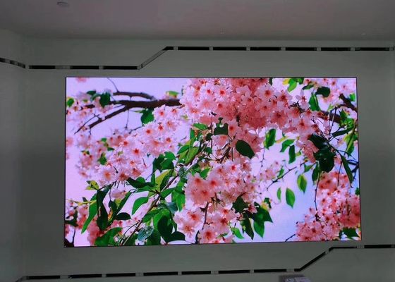 Buen precio Alquiler de aluminio fundido a presión Modulo de pantalla LED a todo color Pequeño/Gran Pitch de píxeles Aplicaciones interiores/exteriores en línea