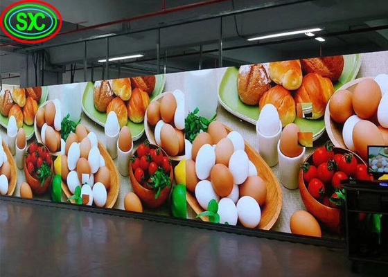 Pantalla de LED de alquiler RGB P4 Ultra delgada Pantalla LED a todo color a prueba de agua 42500 puntos por metro cuadrado