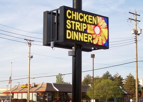 SMD3535 Display LED de color completo para publicidad al aire libre IP65 320*160mm 3-5 años de garantía