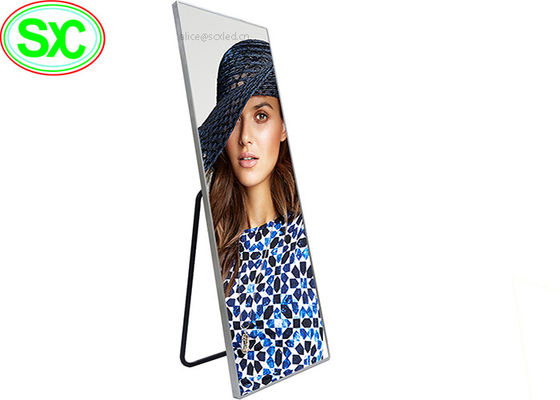 Pantalla LED a todo color interior portátil, exhibición llevada P3 de los medios del cartel de Digitaces LED