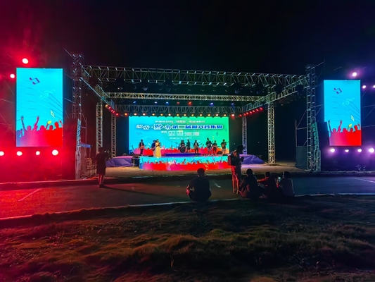 P3 Alquiler de cabina de exterior a todo color de peso ligero Alquiler de monitor LED 3 años de garantía