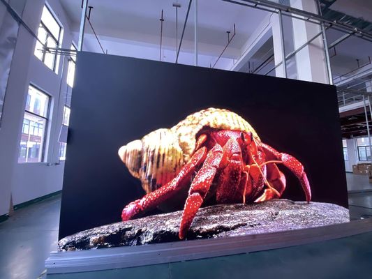 Buen precio Alquiler de pantalla curva/fija en interiores pantalla LED a todo color pantalla de pequeño ancho 640mm*640mm P2.5 Ultra-claro en línea