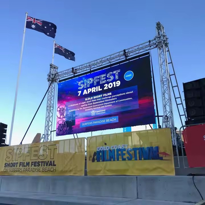 Pantalla LED impermeable de alta definición para conciertos Densidad de píxeles 65410