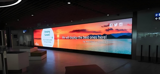 COB P1.25 Display LED de aluminio fundido en interiores de color completo Alquiler de publicidad Sistema de control NOVA de pantalla grande