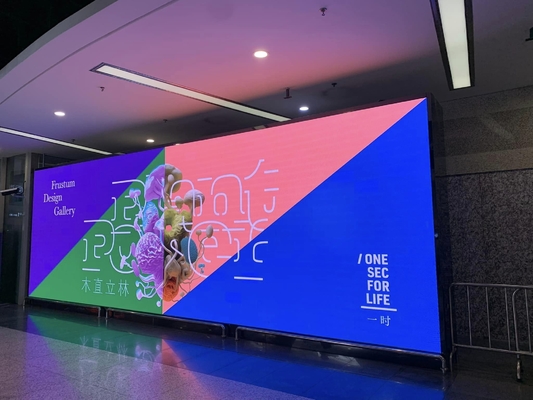 384mm x 192mm Modulo tamaño P6 Interior Full Color LED Video Wall con el gabinete super delgado y 2500nits Brillo