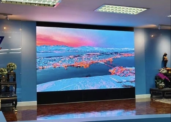 Display LED de aluminio fundido por inyección en interiores/exteriores de alquiler de pantalla 1R1G1B P4 Modulo tamaño 256*128mm