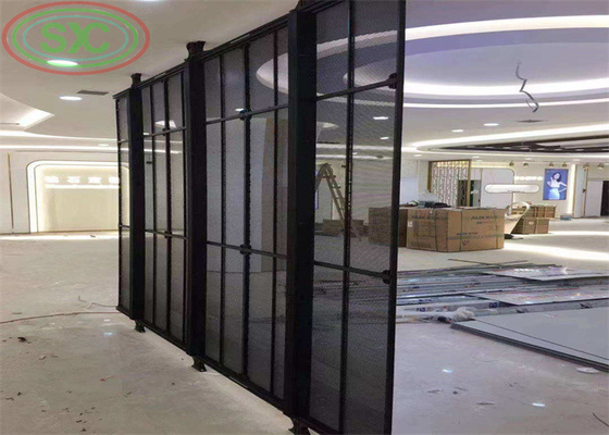 P3.9-7.8 Interior Pantalla LED transparente a todo color con pantalla LED curva de video de pared de vidrio para escaparate