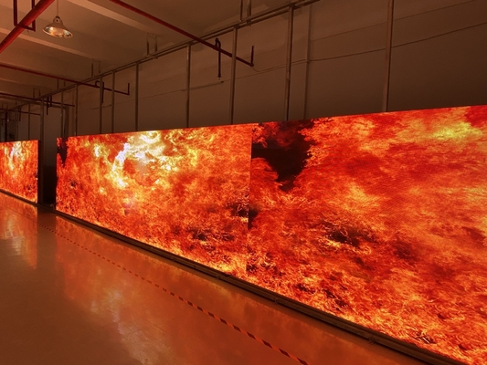 Revestimiento de aluminio fundido fácil de instalar Resolución del módulo SMD P4 Indoor HD Display LED a todo color