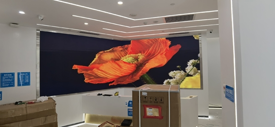 Display LED de color completo interior de 3840Hz con alta actualización P2.5 2121 Tamaño de lámpara para publicidad interior con distancia de visión ≥ 0,5 m