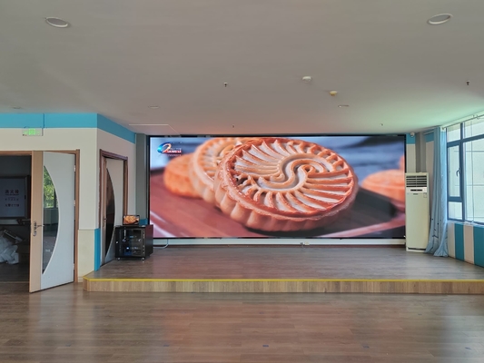 P2-32S Módulo de pantalla LED de color completo en interiores con accionamiento constante y dimensiones de gabinete de 640 * 640 mm