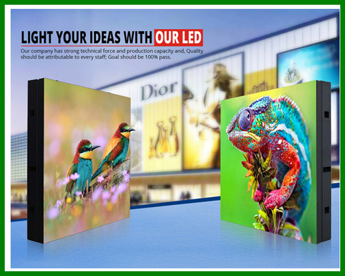 Display LED de color exterior de alto brillo con diseño de ahorro de energía en modo de conducción de 1/16 S y tamaño de módulo de 250*250 mm